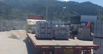 固原 芝麻白仿形路沿石，直形路沿石