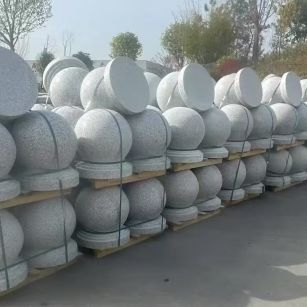 固原 白麻花岗岩石材圆球，石球，挡车球，隔离球，景观石球，风水球等