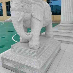固原 白麻花岗岩动物异形石雕-大象
