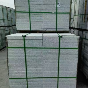 固原 芝麻白火烧，园林广场市政工程地铺石，1.8~5.0厚均有现货