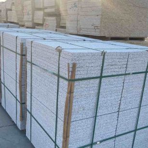 固原 白麻花岗岩荔枝面地铺石