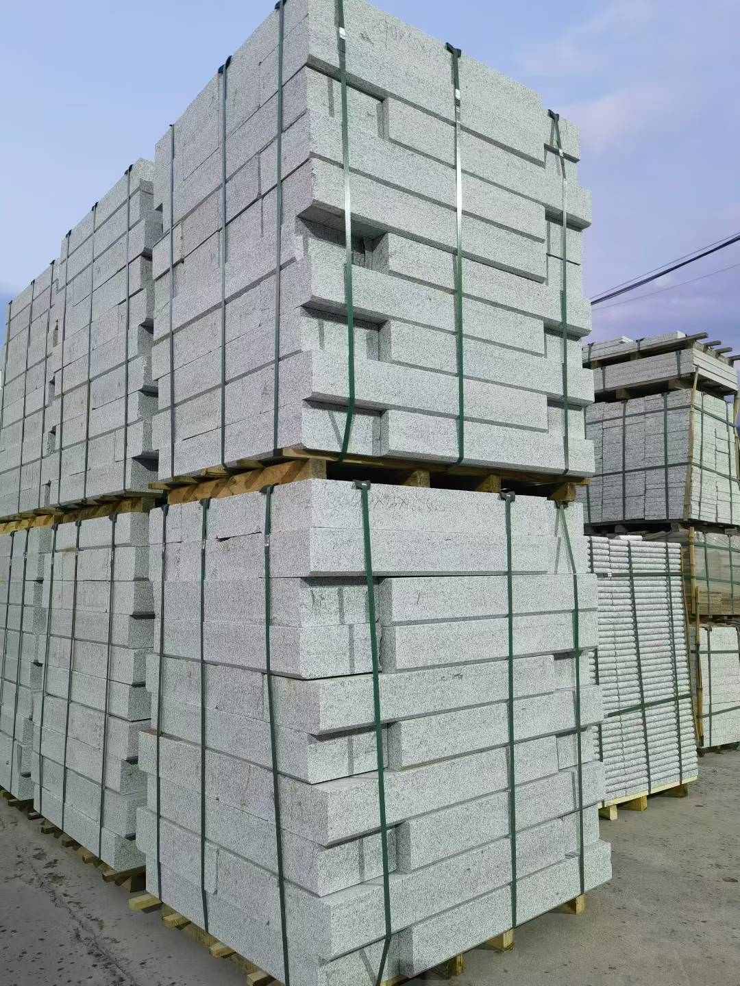 固原 芝麻白花岗岩路沿石，路缘石，路肩石，道牙，立缘石，马路牙子，街沿石，侧石等