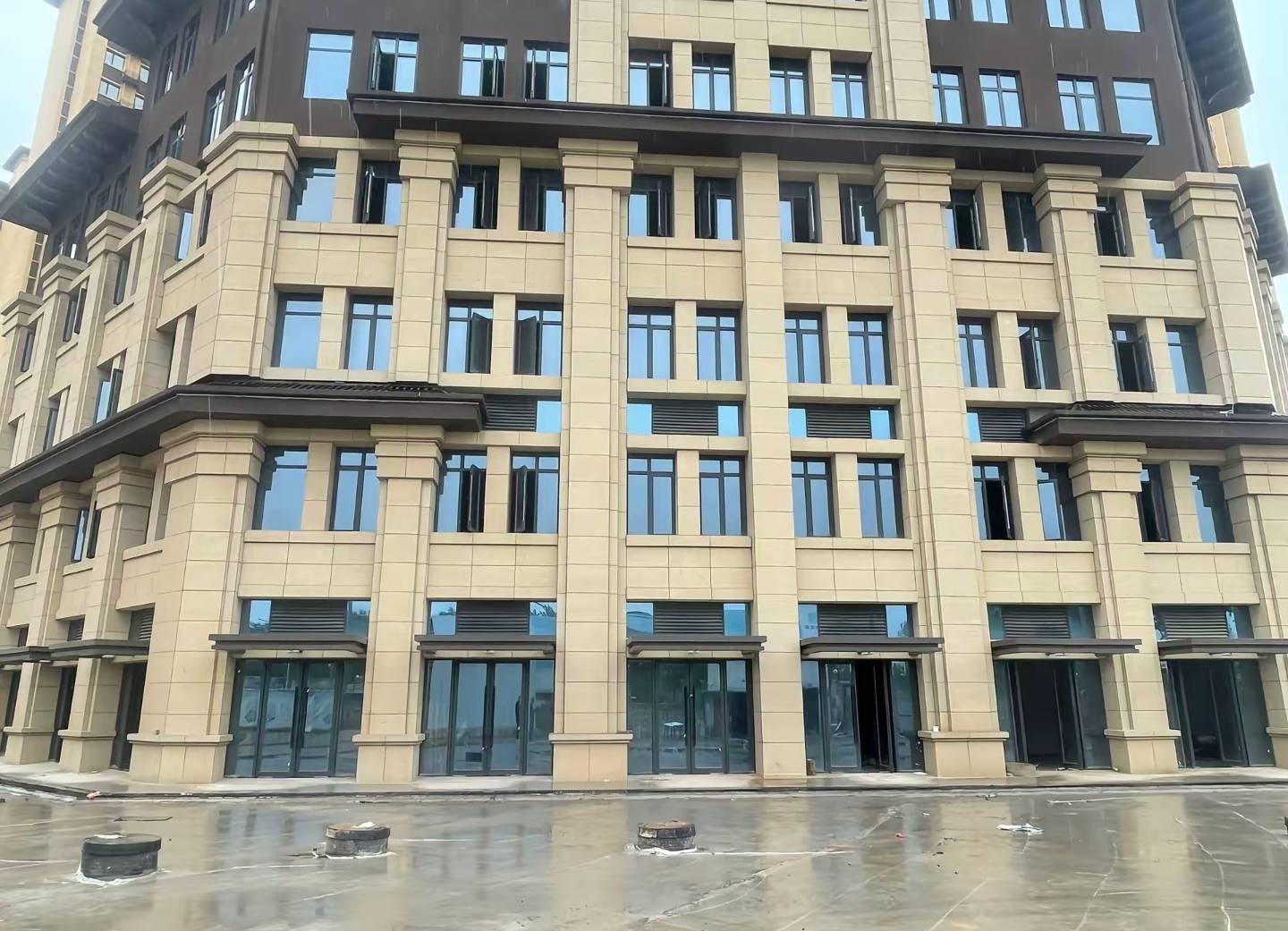 固原 黄金麻花岗岩荔枝面小区外墙干挂