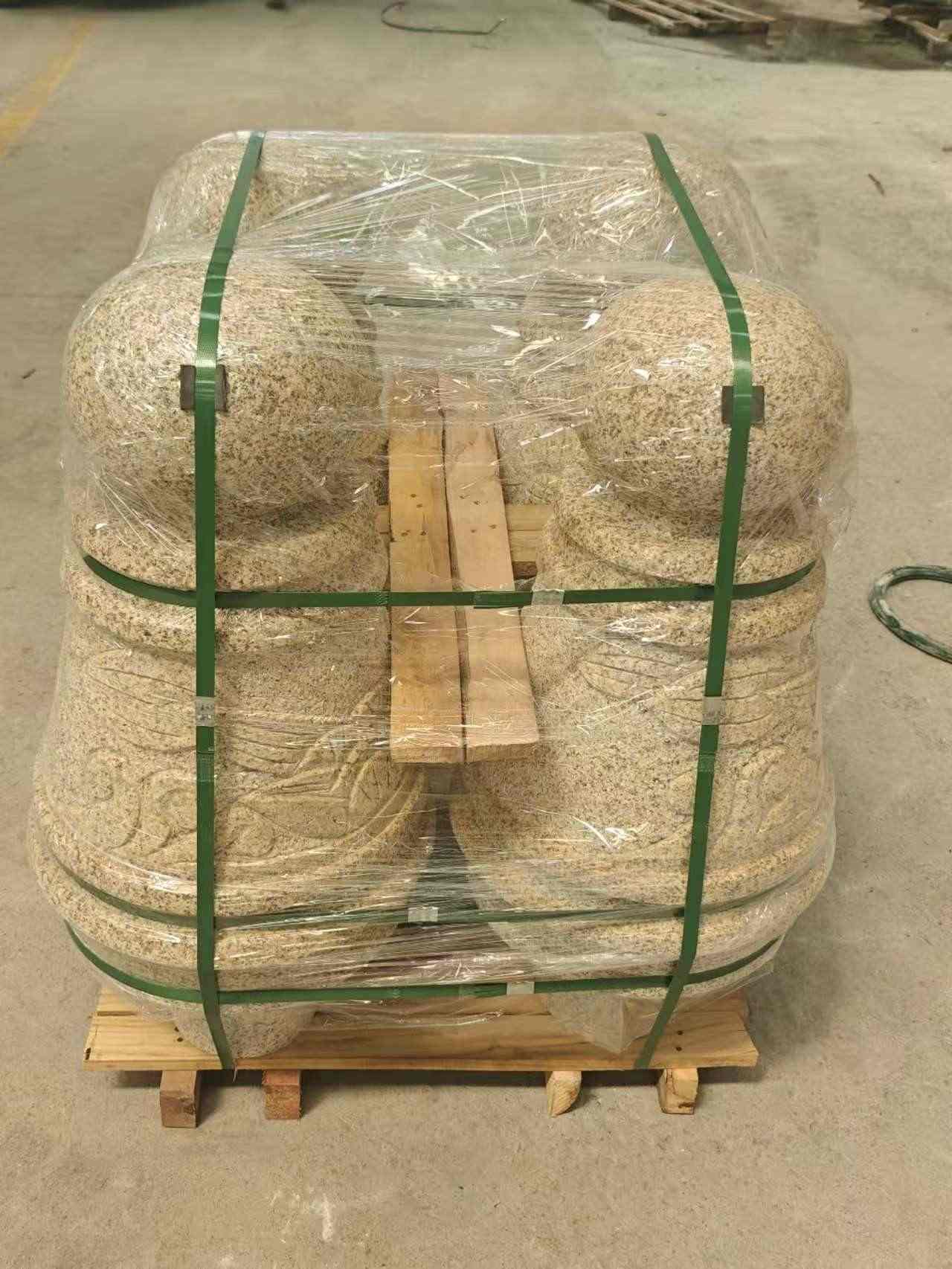 固原 黄金麻异形定制雕花——棒棒糖挡车柱