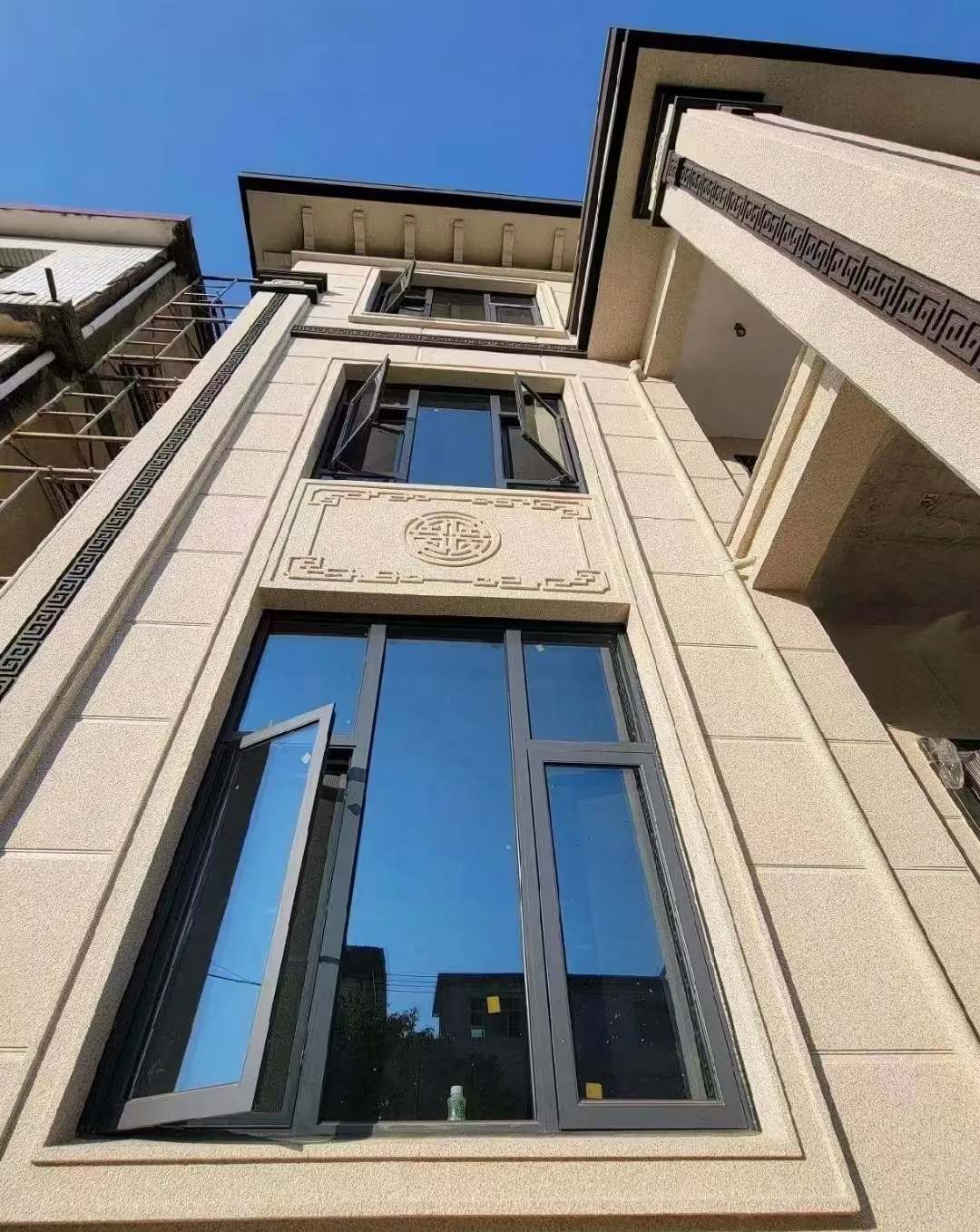 固原 黄金麻荔枝面别墅外墙干挂效果展示