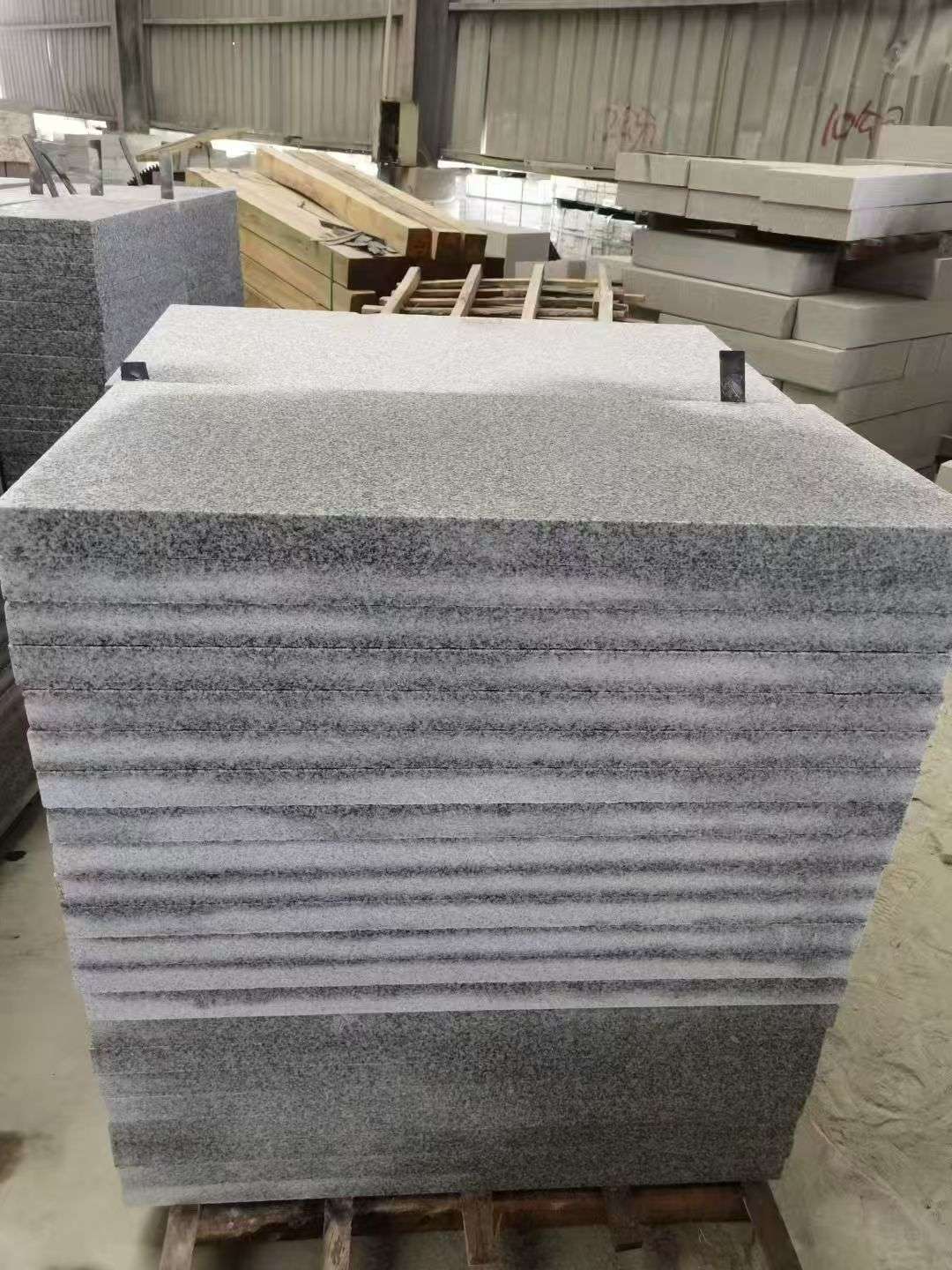 固原 芝麻白5公分火烧地铺成品，900*400，规格可定制