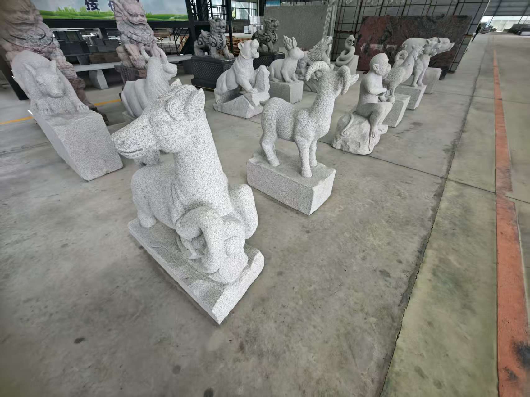 固原 芝麻白花岗岩造型立体雕刻——十二生肖